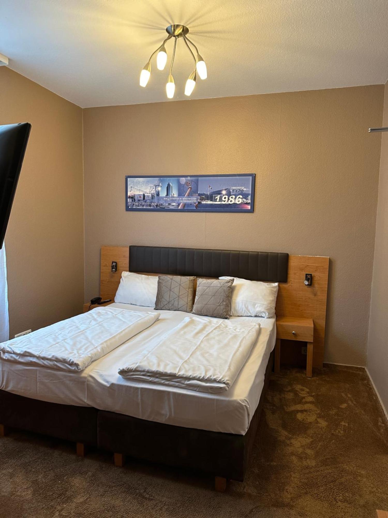 Hotel Expo Frankfurt City Centre Φραγκφούρτη Εξωτερικό φωτογραφία