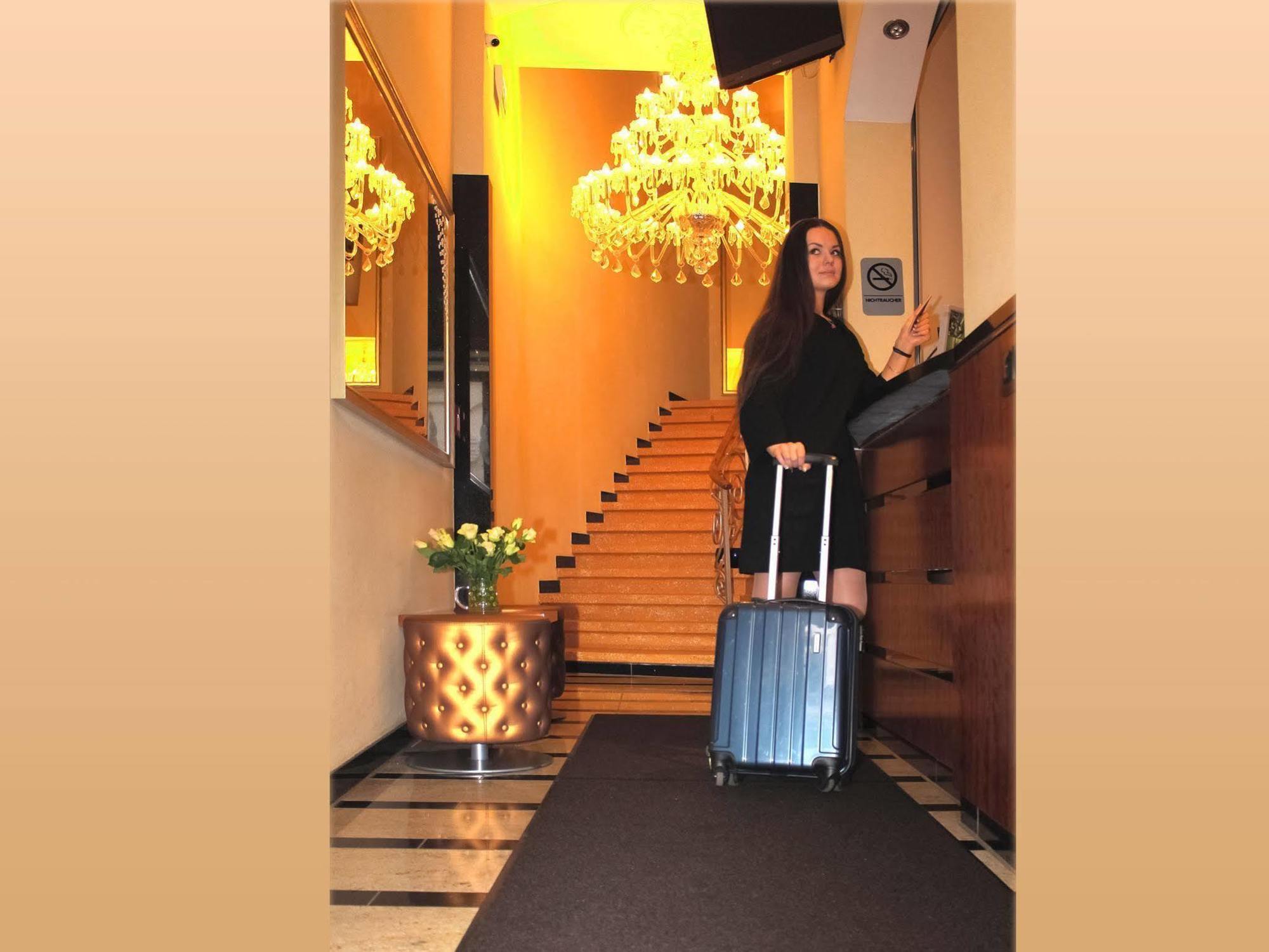 Hotel Expo Frankfurt City Centre Φραγκφούρτη Εξωτερικό φωτογραφία